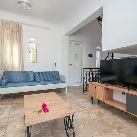 Apartment Markella By 